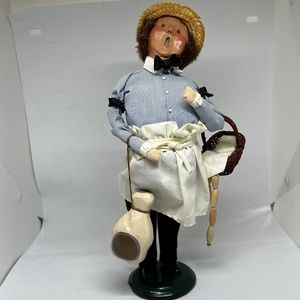 Byers' Choice Butcher Caroler